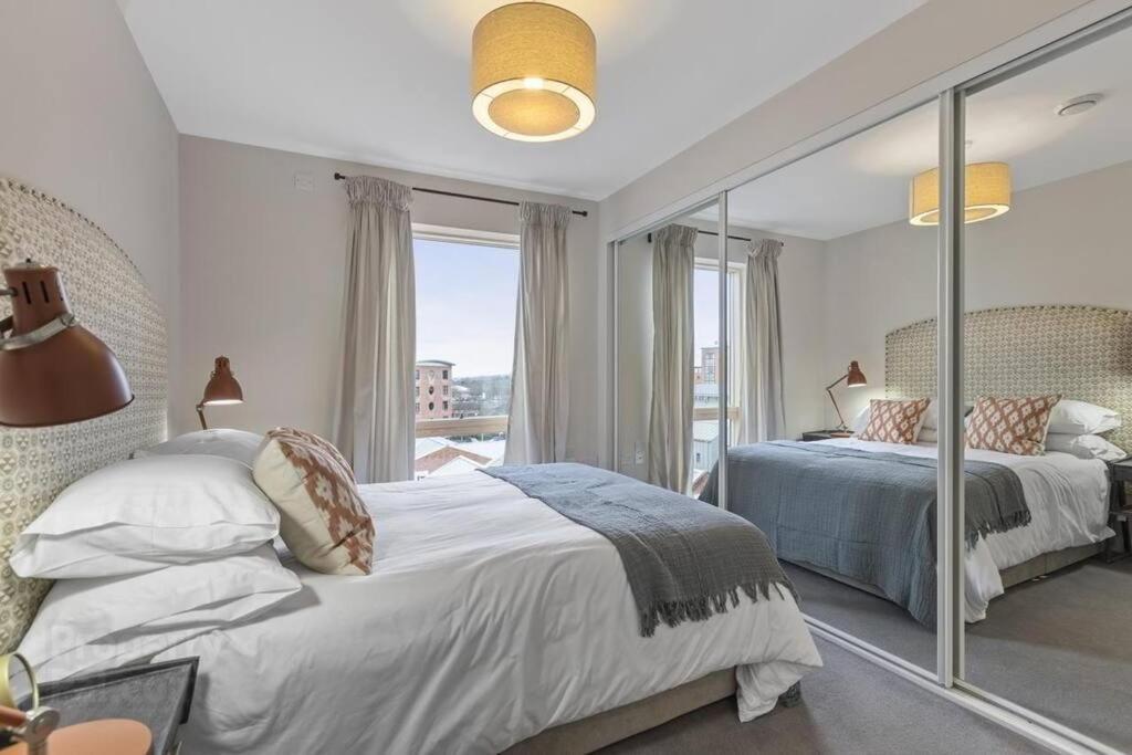 Belfast City Centre, Sleeps 6 Eksteriør bilde