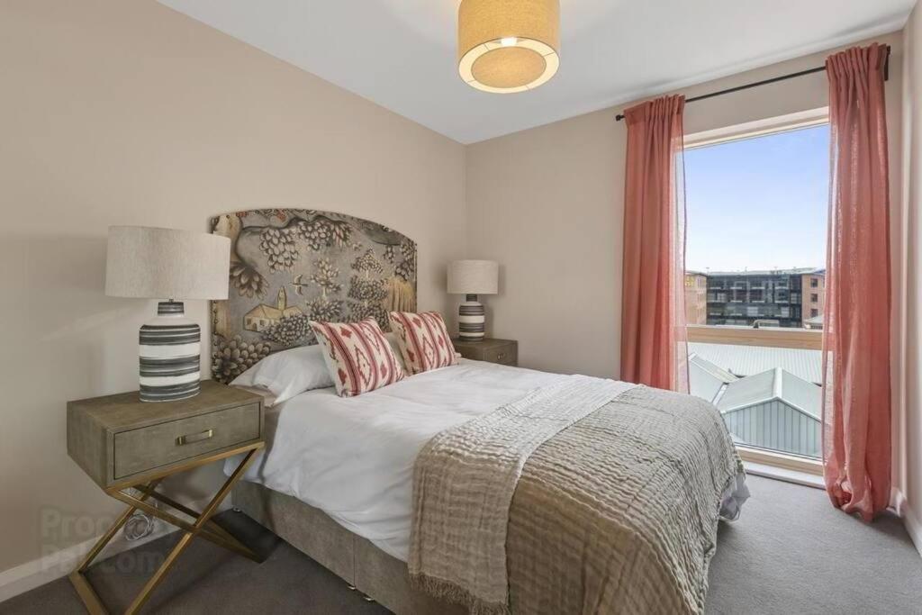 Belfast City Centre, Sleeps 6 Eksteriør bilde